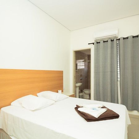 Hotel Ourinhos - Centro De Sao Paulo - Proximo 25 De Marco E Bras Bagian luar foto